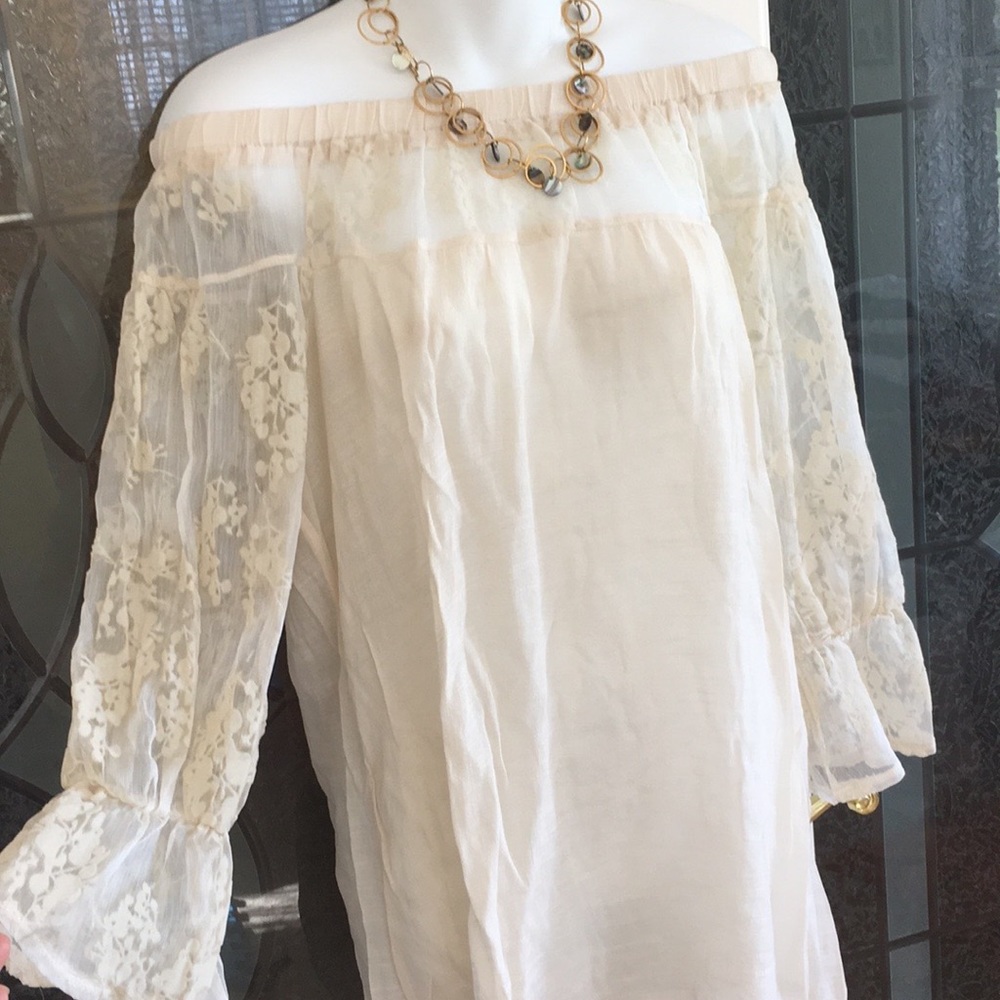 Calstyle Off Shoulder Tunic - Picture 2 of 4